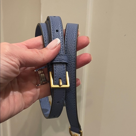 Tory Burch Blue McGraw Bucket Bag - Picture 6 of 6